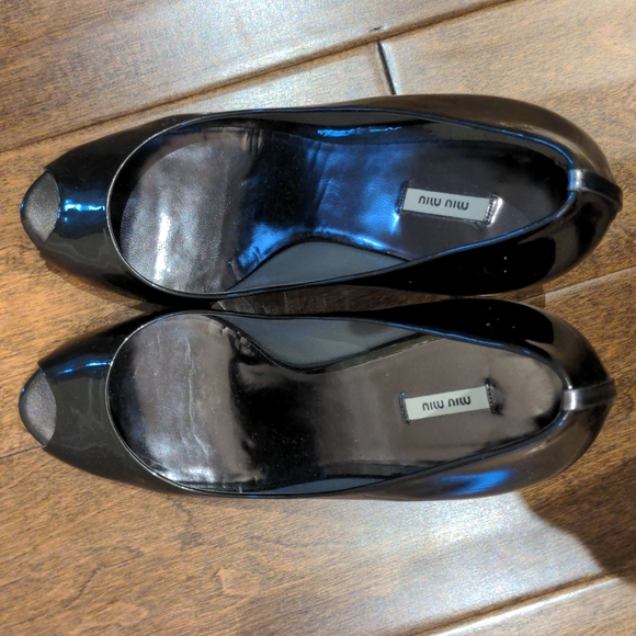 Miu Miu gunmetal black and silver peep toe heels - Picture 5 of 5